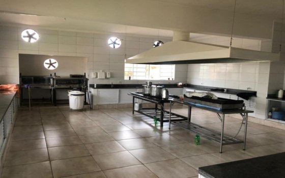 Abrigo São José, em Olímpia, recebe novo veículo, camas e tem cozinha reformada